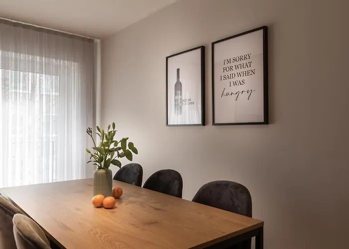 Sleep Medienhafen * Düsseldorf